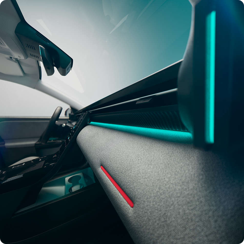 Передній ряд сидінь у салоні Citroën C5 Aicross